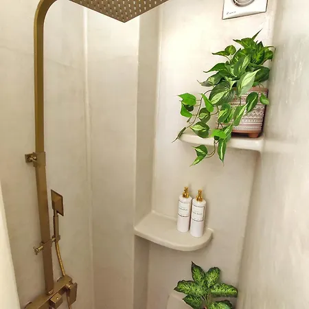 Apartamento Jungle Bohème - à 3 Minutes De La Promenade Des à Pieds *